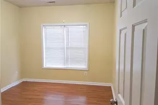 7365 Royale Ln, Riverdale, GA 30296 - Photo 14