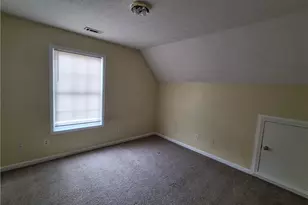 7365 Royale Ln, Riverdale, GA 30296 - Photo 16