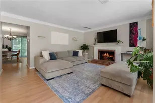 1104 Huntington Trce SE, Smyrna, GA 30082 - Photo 4