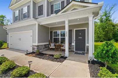 586 Collington Circle, Dalton, GA 30721 - Photo 2