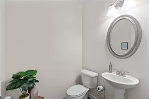 586 Collington Cir, Dalton, GA 30721 - Photo 10