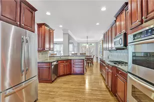 2444 Oak Grove Heights, Decatur, GA 30033 - Photo 4