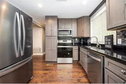 3479 Thompson Drive NW, Atlanta, GA 30331 - Photo 20