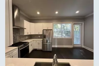 8025 Linfield Way, Atlanta, GA 30350 - Photo 8