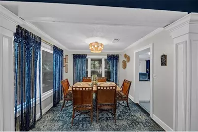 924 Model Court, Stone Mountain, GA 30088 - Photo 8