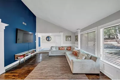 924 Model Court, Stone Mountain, GA 30088 - Photo 6