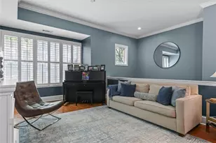 718 Cosmopolitan Dr NE, Atlanta, GA 30324 - Photo 6