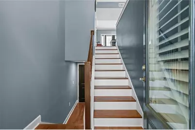 718 Cosmopolitan Drive NE #1225, Atlanta, GA 30324 - Photo 4