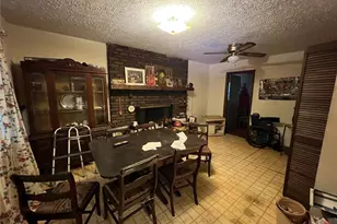 1049 Desota St SE, Gainesville, GA 30501 - Photo 4