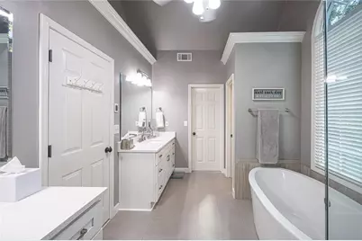 2124 York River Way, Suwanee, GA 30024 - Photo 32