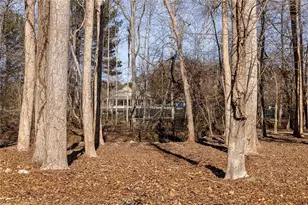 2124 York River Way, Suwanee, GA 30024 - Photo 70