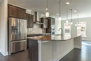 883 Stone Crest Rd, Atlanta, GA 30324 - Photo 8