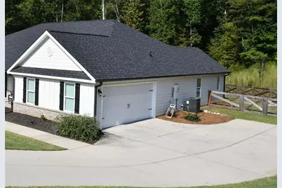 951 Oconee Lane, Commerce, GA 30529 - Photo 4