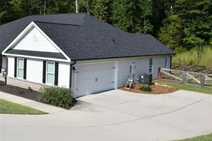 951 Oconee Ln, Commerce, GA 30529 - Photo 4