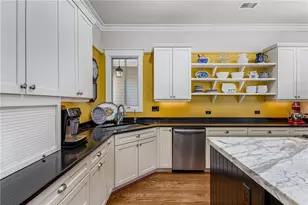 2109 W Rugby Ave, Atlanta, GA 30337 - Photo 16