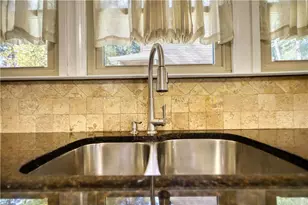 5113 Brownlee Rd, Stone Mountain, GA 30087 - Photo 14