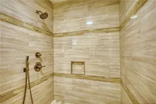 5113 Brownlee Rd, Stone Mountain, GA 30087 - Photo 26