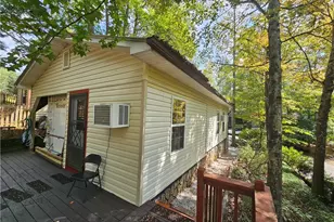 56 Canyon Pass, Cleveland, GA 30528 - Photo 4