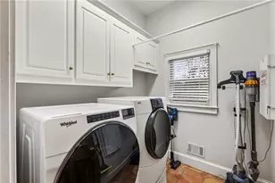 15385 Tullgean Dr, Alpharetta, GA 30004 - Photo 46