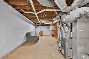 262 Harmony Grove Rd, Lilburn, GA 30047 - Photo 30