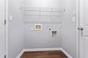 1126 Treymont Ln, Lawrenceville, GA 30045 - Photo 12
