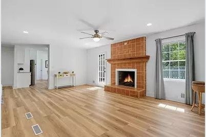 2148 Santa Fe Trail, Snellville, GA 30078 - Photo 10