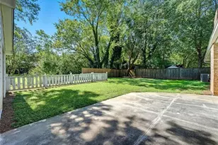 2148 Santa Fe Trail, Snellville, GA 30078 - Photo 34