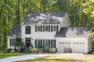 5074 Peach Mountain Cir, Gainesville, GA 30507 - Photo 2