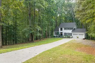 5074 Peach Mountain Cir, Gainesville, GA 30507 - Photo 1