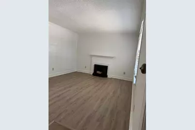 240 Triumph Drive NW, Atlanta, GA 30327 - Photo 2