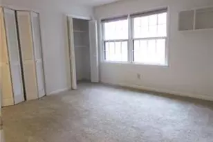 240 Triumph Dr NW, Atlanta, GA 30327 - Photo 12