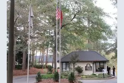 240 Triumph Drive NW, Atlanta, GA 30327 - Photo 32