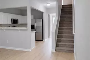 2743 Heathrow Dr, Lawrenceville, GA 30043 - Photo 12