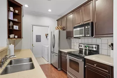 2306 Stratford Commons, Decatur, GA 30033 - Photo 12