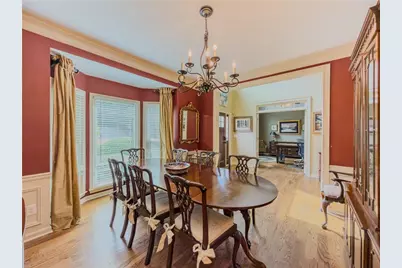 755 Amberton Close, Suwanee, GA 30024 - Photo 10