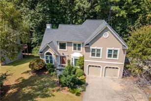 755 Amberton Close, Suwanee, GA 30024 - Photo 2