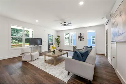 1098 Wedgewood Drive NW, Atlanta, GA 30318 - Photo 4