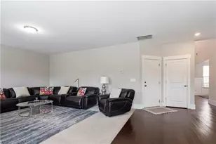 1722 Weatherbrook Cir, Lawrenceville, GA 30043 - Photo 6