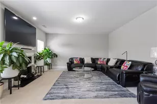 1722 Weatherbrook Cir, Lawrenceville, GA 30043 - Photo 8