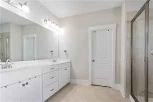 1722 Weatherbrook Cir, Lawrenceville, GA 30043 - Photo 28