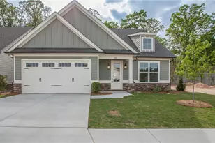 388 Maple View Dr, Carrollton, GA 30117 - Photo 1