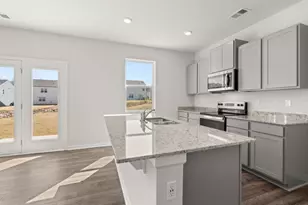 4458 Manor Hill Dr, Union City, GA 30291 - Photo 2