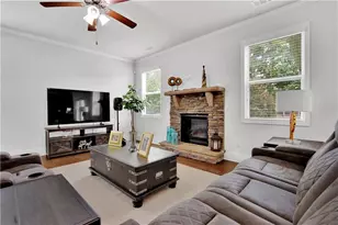 6651 Rivergreen Rd, Flowery Branch, GA 30542 - Photo 8