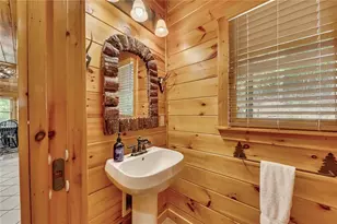 499 Raven Ridge Cir, Mineral Bluff, GA 30559 - Photo 16