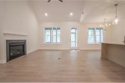 390 Maple View, Carrollton, GA 30117 - Photo 6