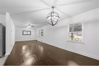 479 Larchmont Circle NW, Atlanta, GA 30318 - Photo 10