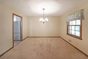 3950 Sherwood Dr, Douglasville, GA 30135 - Photo 10