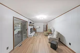 3950 Sherwood Dr, Douglasville, GA 30135 - Photo 8