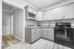 102 Red Wolf Ct, Atlanta, GA 30349 - Photo 42