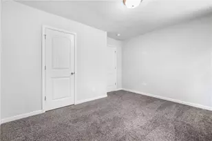 102 Red Wolf Ct, Atlanta, GA 30349 - Photo 38